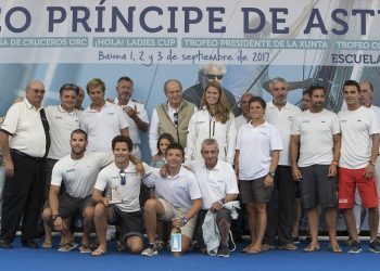 El «Pairo 8» se lleva el  32º Trofeo Príncipe de Asturias