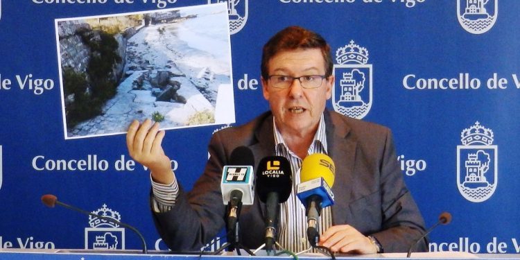 O Concello de Vigo esixe a Costas que repare a rampla do Museo do Mar