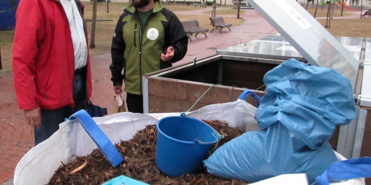 A campaña informativa do Plan Revitaliza da Deputación chega a Baiona