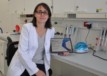 A Sociedade Europea de Endocrinoloxía premia a unha bióloga viguesa