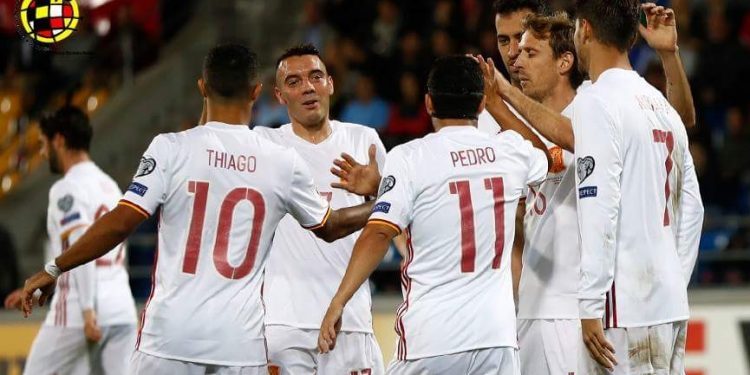 Aspas pide más presencia en la selección participando en un gol cada media hora