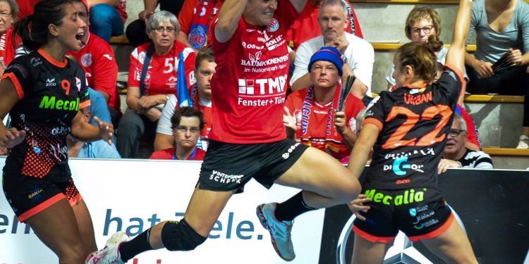 El Guardés disputará en A Sangriña los dos partidos contra el Astrakhanochka