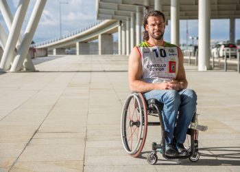 El Amfiv inicia los entrenamientos e incorpora al holandés Frank de Jong