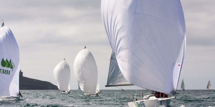 Cita con los J80 este sábado en Baiona