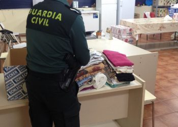 La Guardia Civil recibe ayuda para los afectados por los incendios: «No estáis solos»