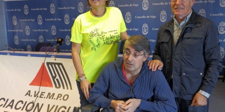 Manel Fernández anima á participar na Carreira Solidaria pola Esclerose Múltiple