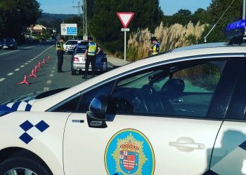 Conductora novel huye de un control en Nigrán, se salta un semáforo y da positivo en alcoholemia