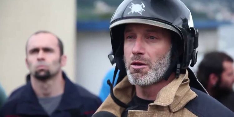 «No hubo medios, ni coordinación, ni ayuda, y no es porque otros bomberos no quisieran venir»