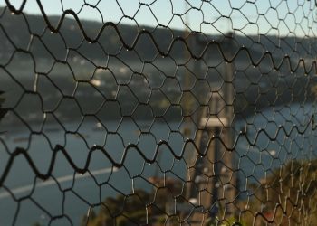 Dos heridos en un accidente provocado por un conductor kamikaze en Rande