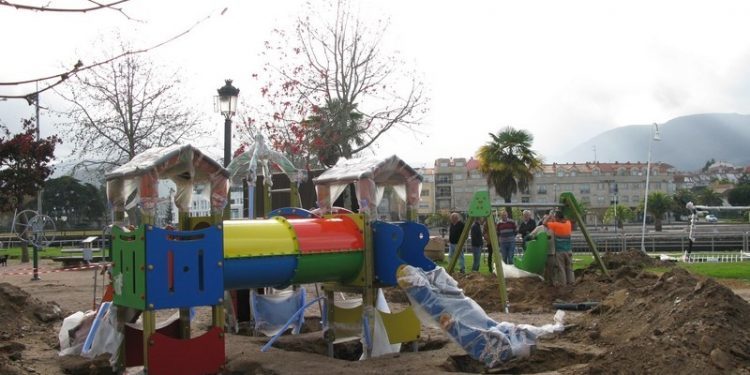 Nigrán renova os parques infantís da Ramallosa, Gaifar e ‘A Camoesa’