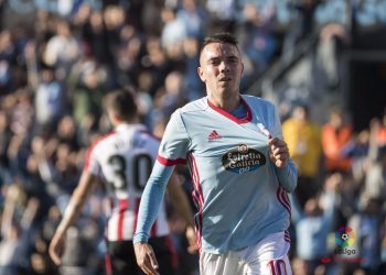 Aspas amarra tres puntos en un Balaídos medio vacío