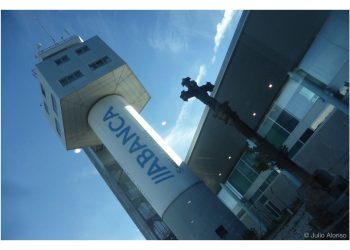 Cruceiro donado por Javier Sensat