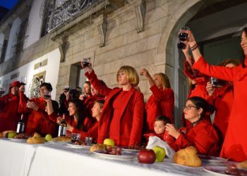 “Estamos fartas de tanta dor, tanta crueldade, tanto dano polo feito de ser mulleres”