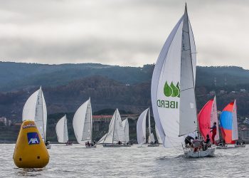 Baiona corona a los ganadores de la Liga de Otoño AXA J80