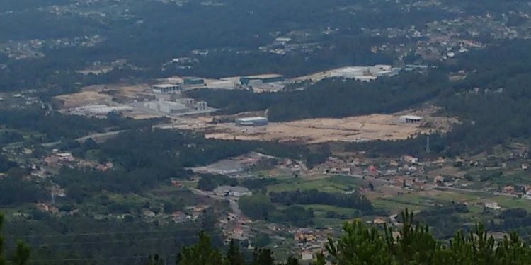 Un niño resulta herido al ser atropellado en Mos