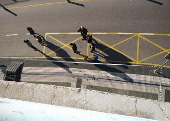 La Policía acordona la grada de Gol en Balaídos tras la caída de cascotes