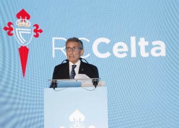 Mouriño dice que la marcha de Maxi depende del jugador y del club chino