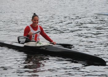 Carla Pérez Coya compaginará el piragüismo con la carrera militar
