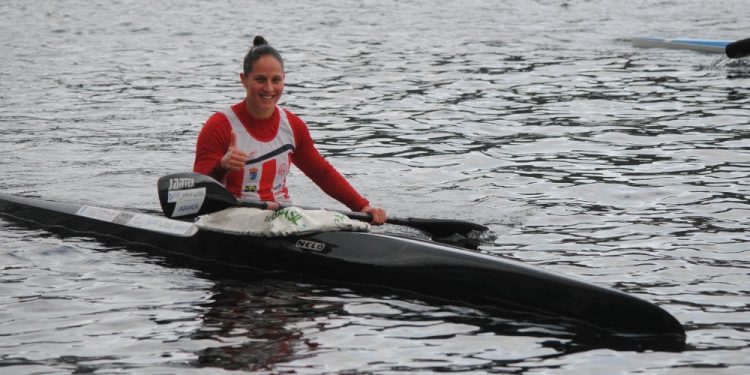 Carla Pérez Coya compaginará el piragüismo con la carrera militar