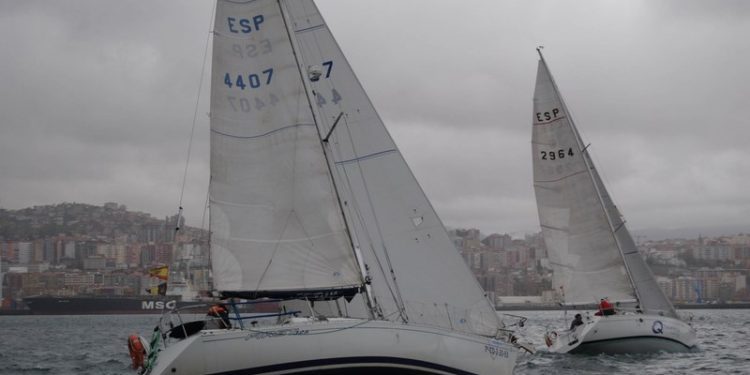 “Balea Dous” y “Qtalento Consultores” se llevan el título en el Open de Otoño en Vigo