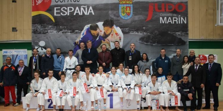 La guardesa Tecla Cadilla, oro en la Supercopa de España