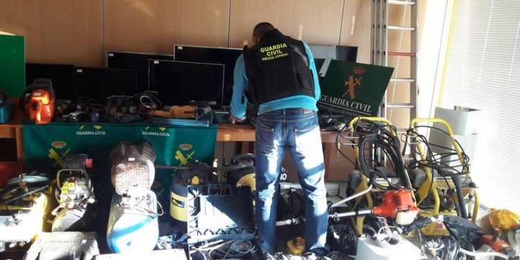 Operación Catalpa: otros 19 robos en viviendas de Tui, Mos, Tomiño, Salceda y Redondela