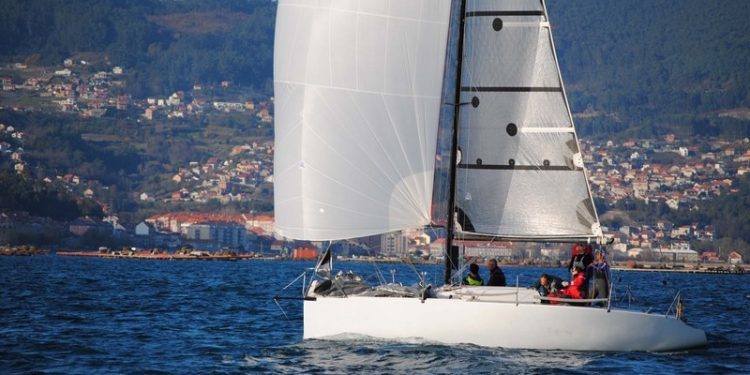 “Aceites Abril” y “Fend-la-Bise” ganan el Open de Otoño de Vigo a falta de una jornada