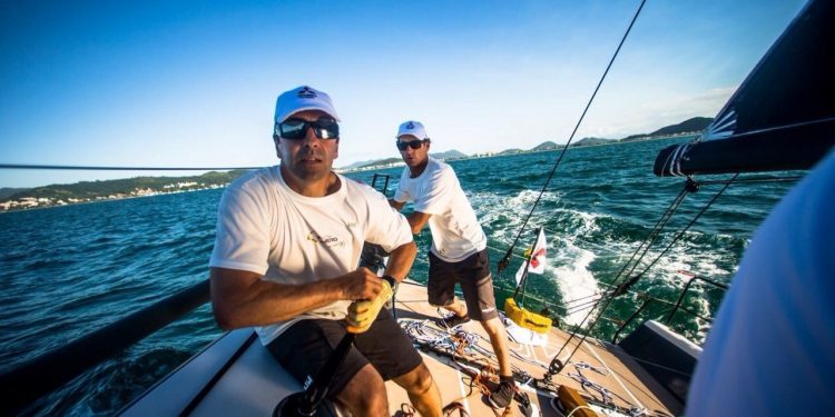 Gonzalo Araújo cierra un año brillante con un triunfo en Chile