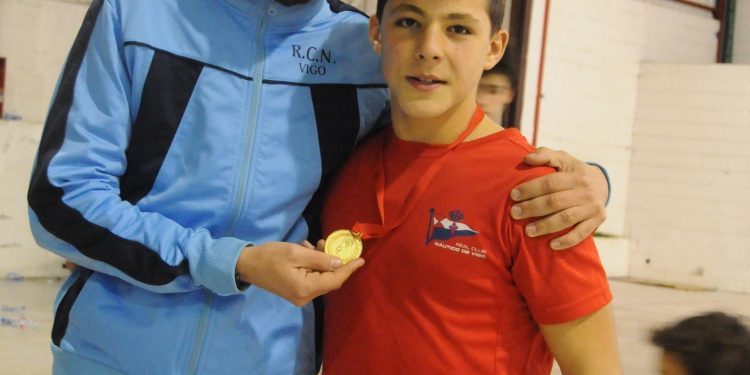 Pedro Cabrera, del Náutico de Vigo, campeón gallego de remoergómetro en Ferrol