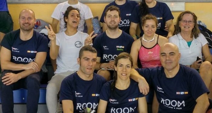 Los nadadores máster del Náutico logran 29 medallas en el Gallego de Invierno