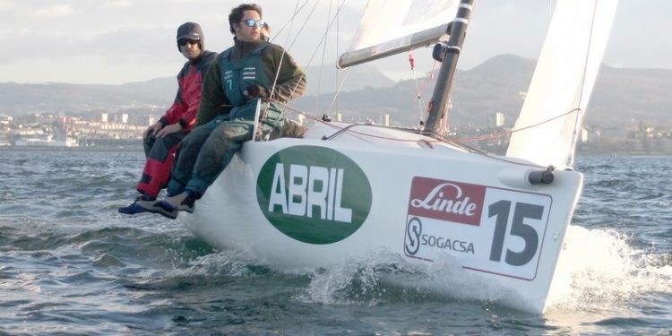 La flota viguesa de J70 crece con unidades de otros cuatro países europeos