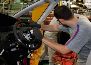 Carta aberta da CIG a Feijóo sobre a factoría de PSA en Vigo