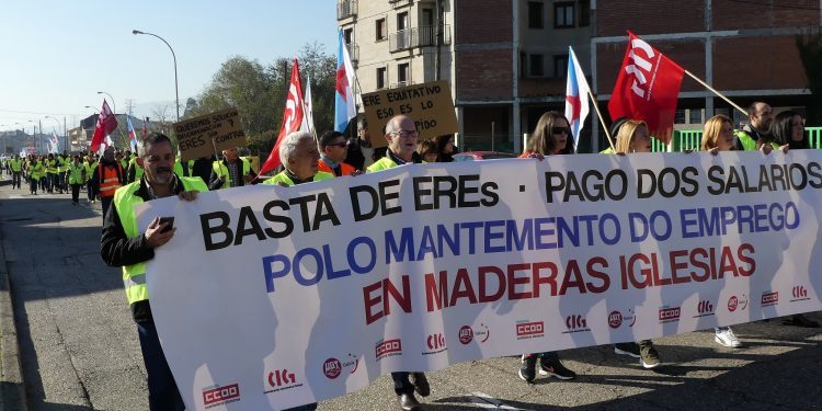 A Xunta mediará para evitar o peche de Maderas Iglesias