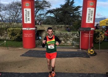 Iván Roade gana la Subida ao Castro y se lleva la Run Run Vigo 2017