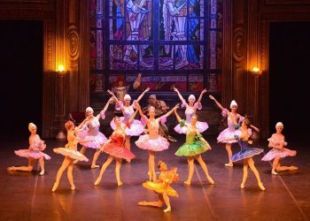 El Russian Classical Ballet interpreta «La bella durmiente» en Vigo