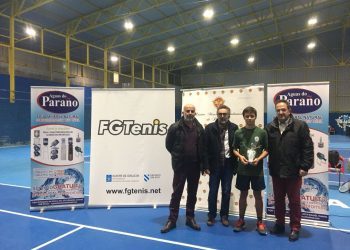 El vigués Martín Millos, subcampeón gallego absoluto de tenis con solo 16 años