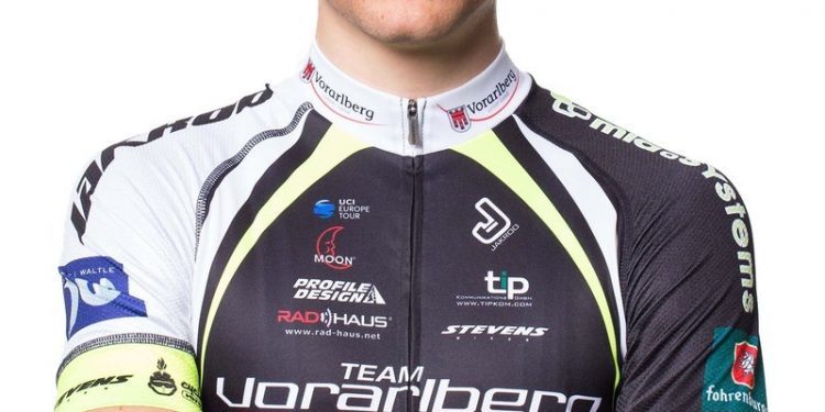 El Rías Baixas amplía su potencial con el fichaje del exprofesional Francesc Zurita