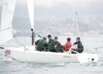 El «Noticia» sentencia la quinta serie de J70 de la mano del vigués Alberto García