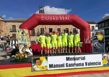 El Rías Baixas estrena la temporada rozando el podio