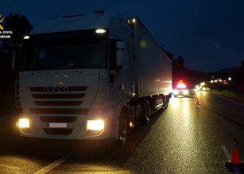 Interceptado en la A-52 un camionero con el tacógrafo manipulado y positivo en drogas