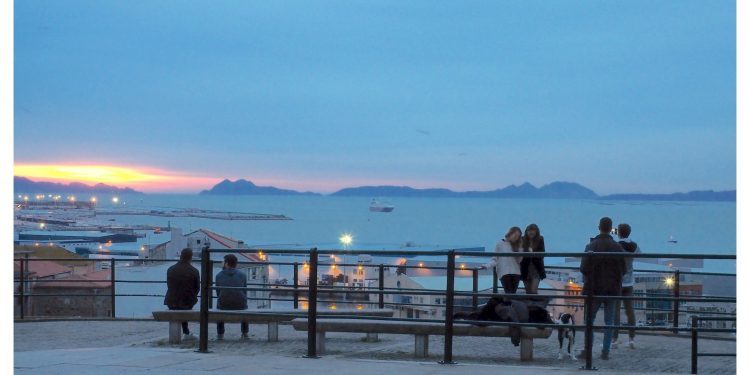 Romántico atardecer en el Paseo de Alfonso XII