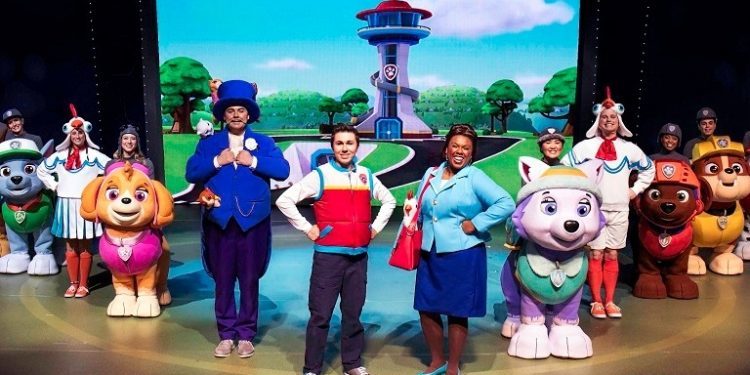 La Patrulla Canina acude “al rescate” en el Auditorio Mar de Vigo
