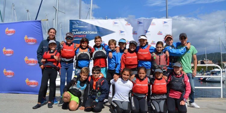 El Náutico de Vigo desplaza a 28 regatistas al Gallego de Optimist