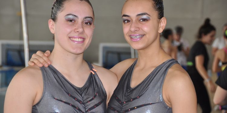 Tres medallas para la sección de natación artística del Náutico en el Campeonato Gallego