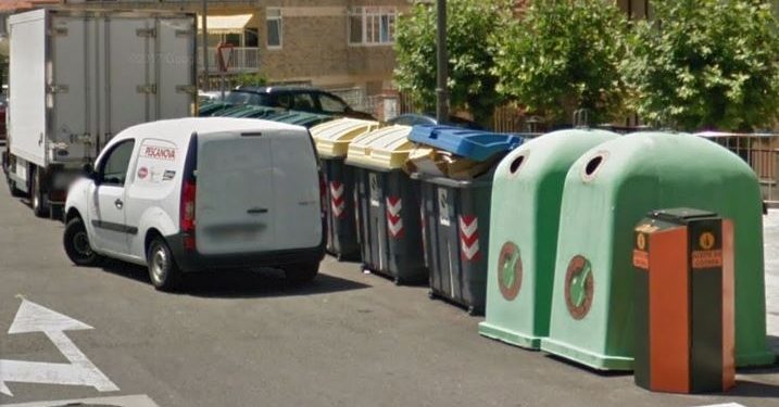 Os traballadores da recollida de lixo de Nigrán convocan unha folga indefinida