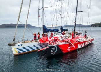 El «Mapfre» regresa a la regata tras 13 horas de parada en Cabo de Hornos
