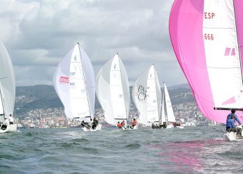 «Solventis» y «Noticia» se juegan la última serie del circuito de J70 en Vigo
