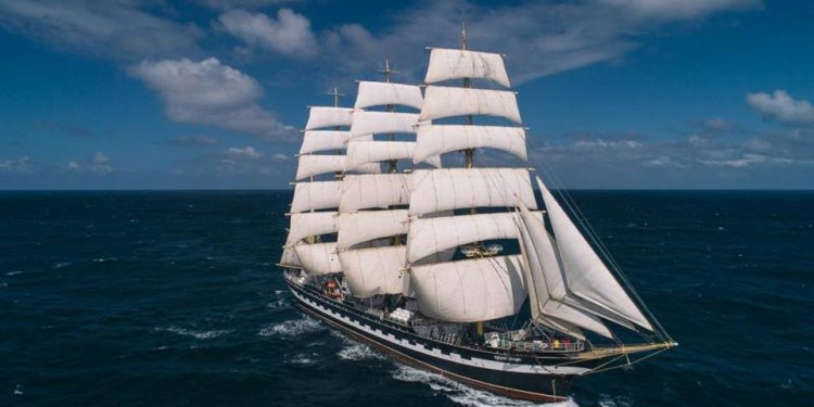 Vigo recibirá este sábado al tercer buque escuela más grande del mundo