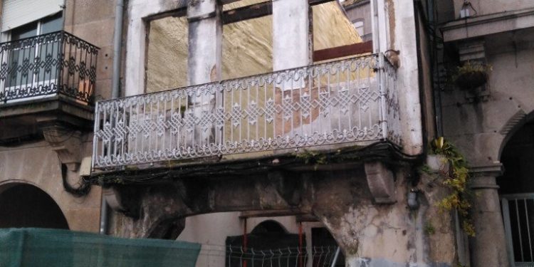 Berbés 41 comeza a súa reconstrución tras o baleirado do edificio