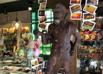 Un dulce homenaje a los héroes que lucharon contra los incendios